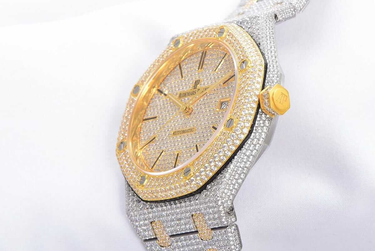 Audemars Piguet Royal Oak Iced Out Yellow Gold Premium Replica Watch
