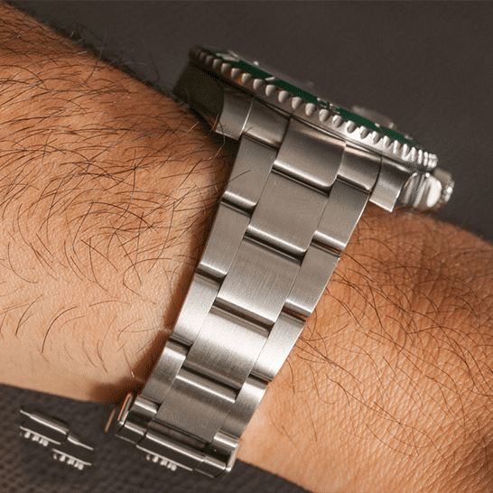 Rolex Submariner Date 116610LV “Hulk” Luxury
